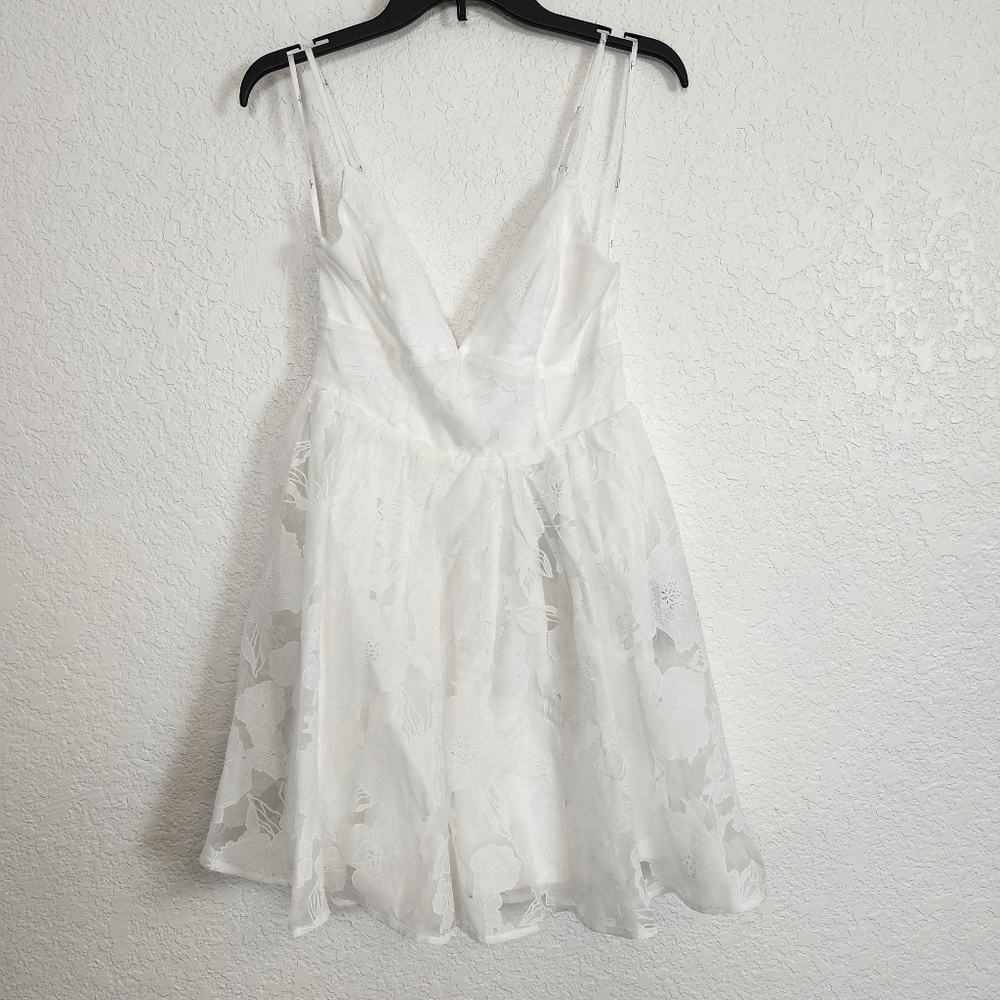 NWT Lulus White Floral Lace Mini Dress Small Spaghetti Straps cottagecore